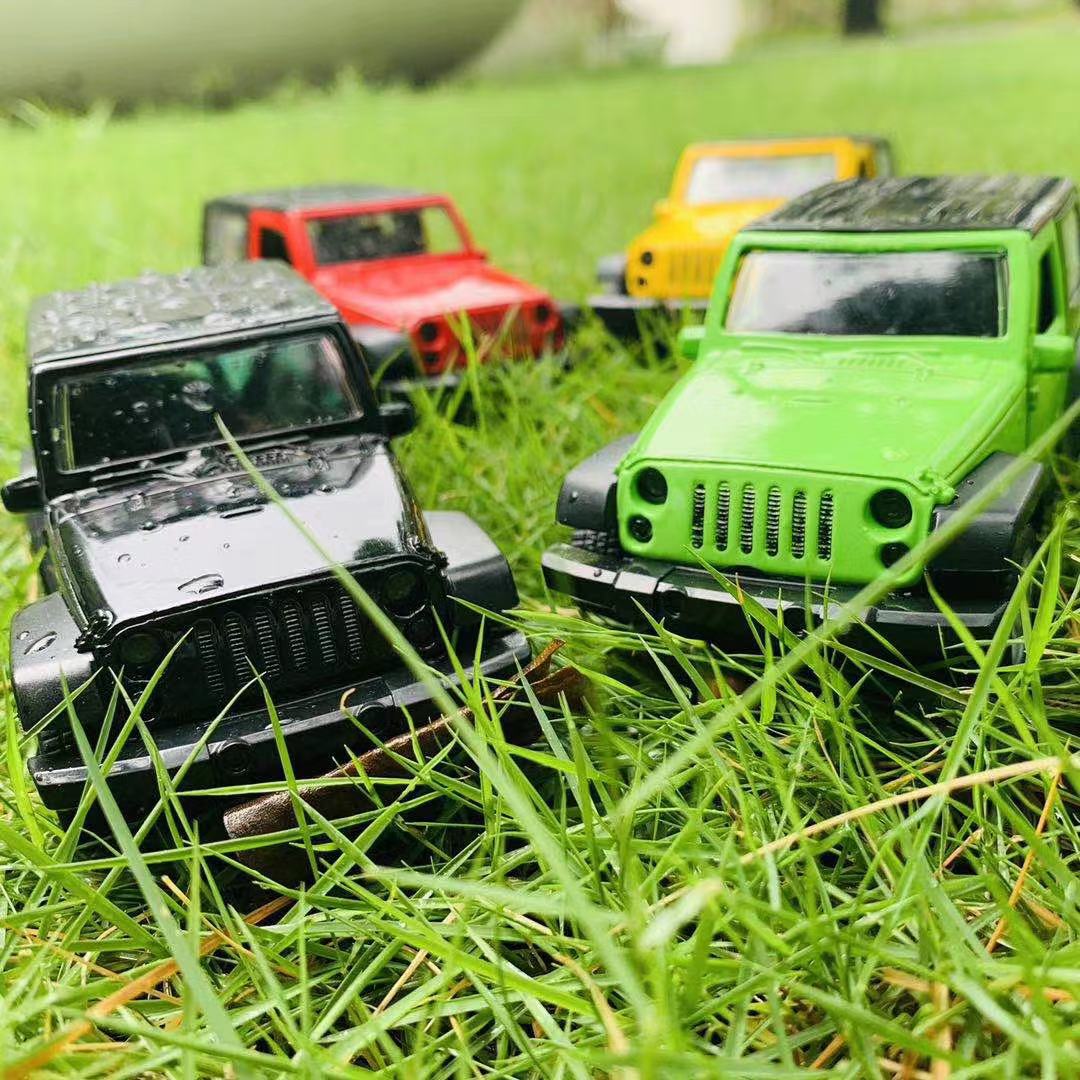 Die-Cast Alloy Pull-Back Toy Car with Lights & Sounds | Openable Doors | Off-Road & Fire Truck Models | 16cm