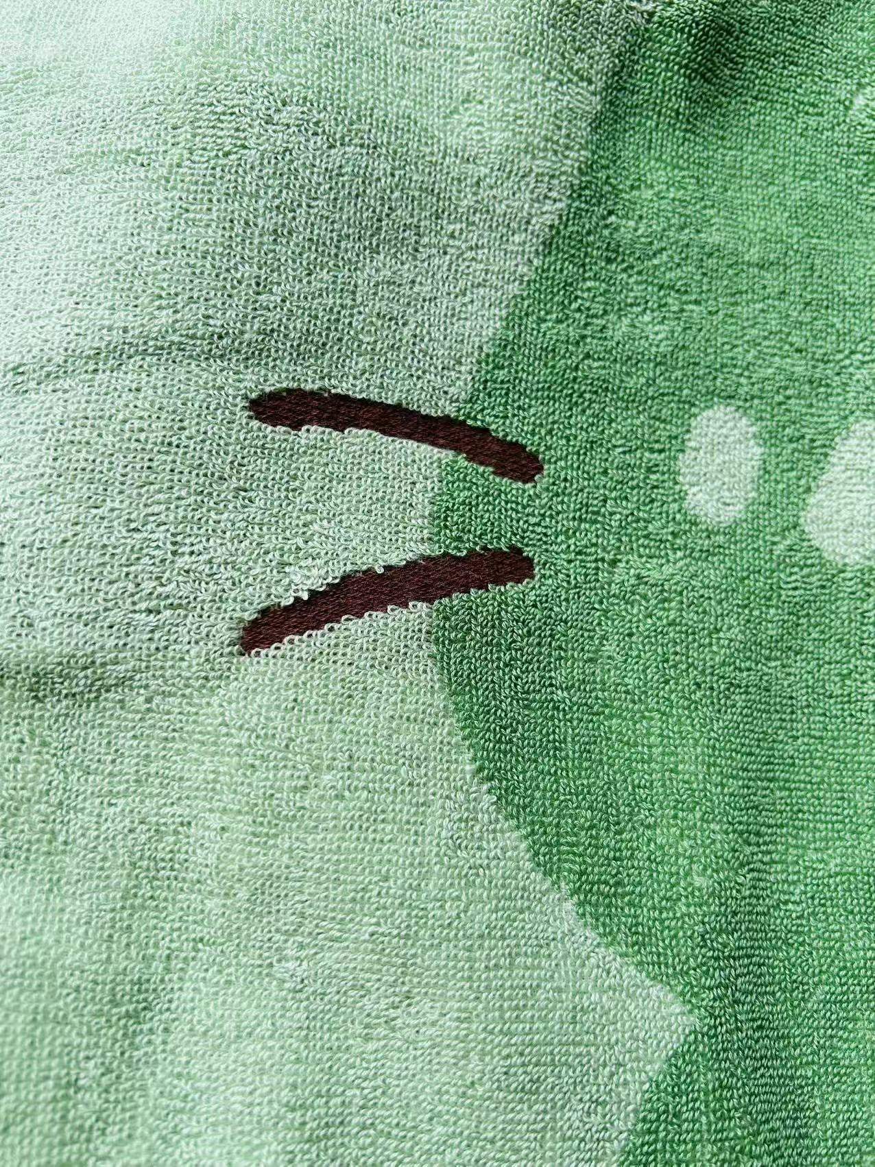 Large Cartoon Bath Towel for Kids – Soft 140x70cm Animal Pattern Beach Towel